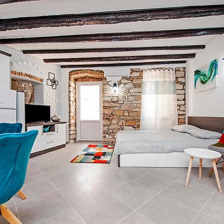 רוביני Apartman Tereza מראה חיצוני תמונה